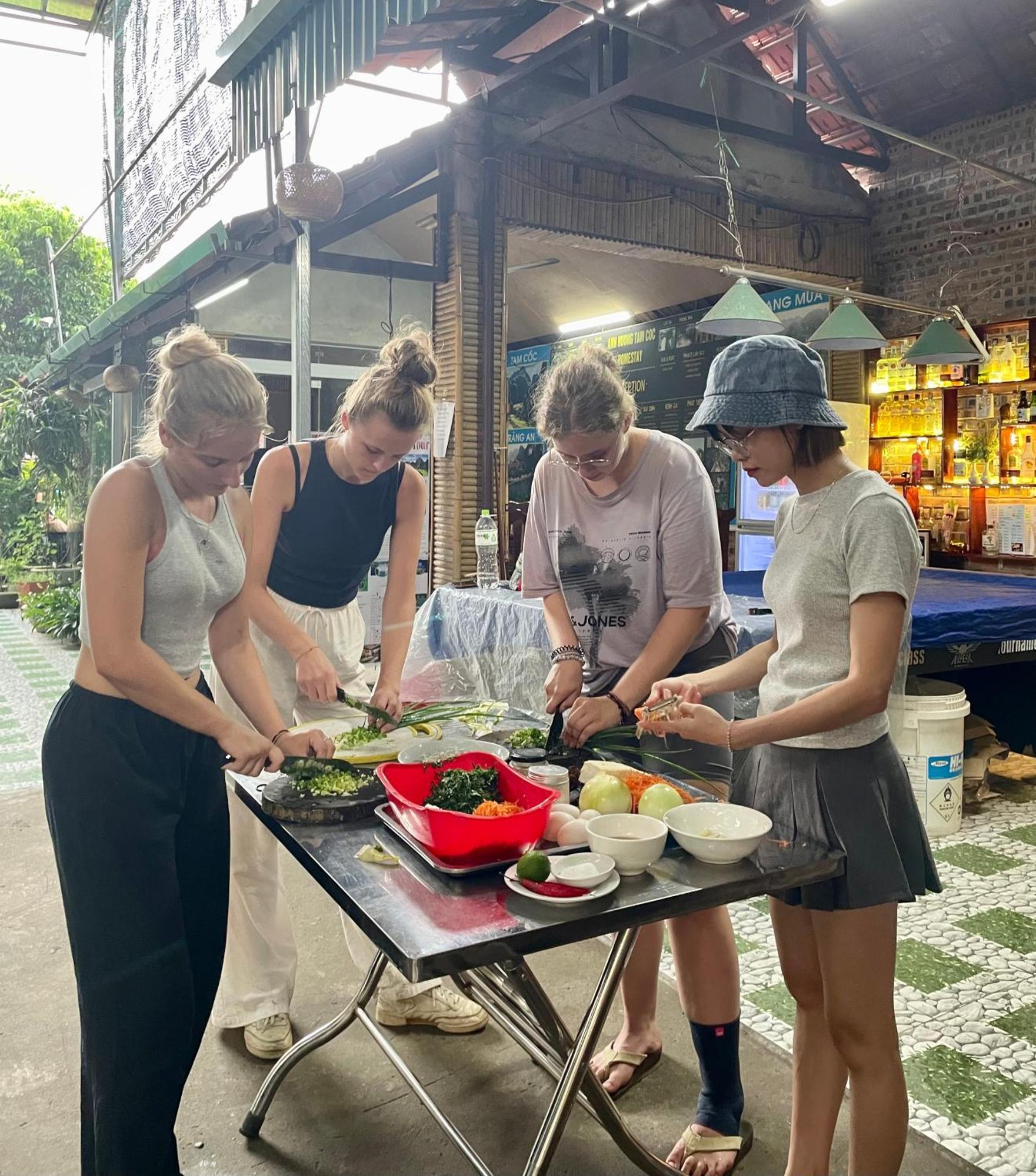 Anh Huong Tam Coc Homestay Ninh Binh Buitenkant foto